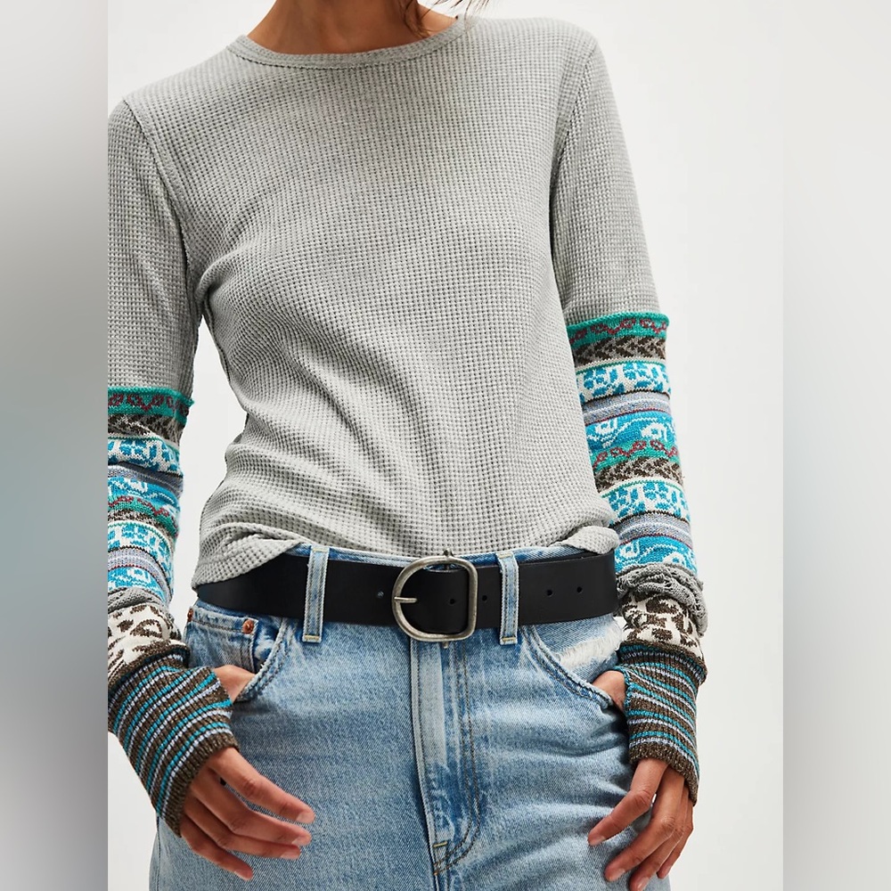 Free People Women’s We The Free All In Cuff Long Sleeve Shirt. Size XS.